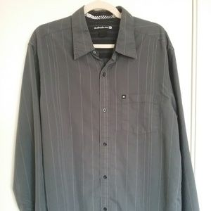 Quicksilver button down shirt size large